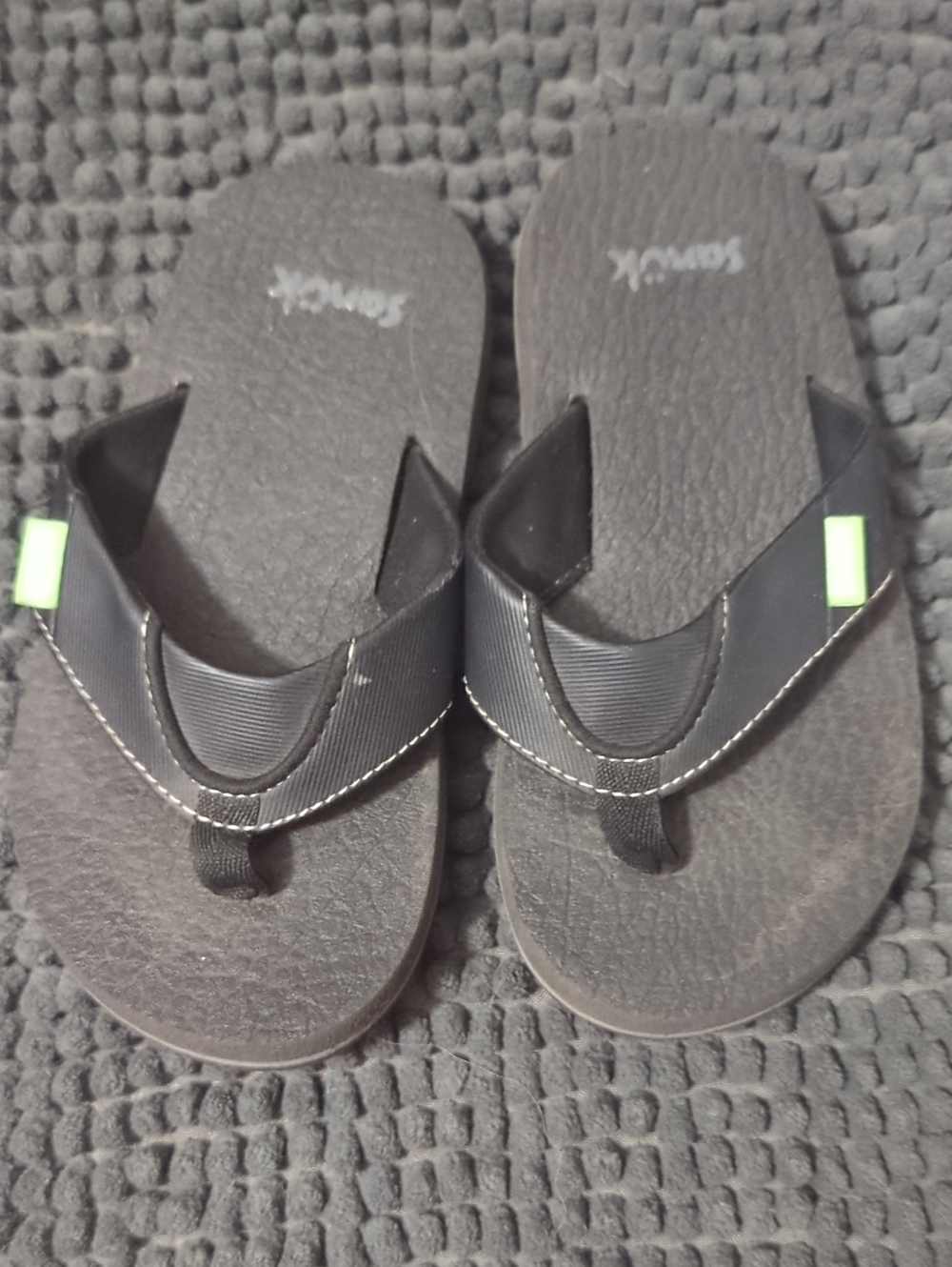 Sanuk Kids Black Flip Flops 11-12